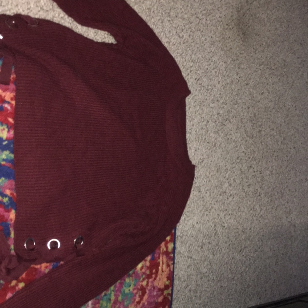 Maroon long sleeve sweater